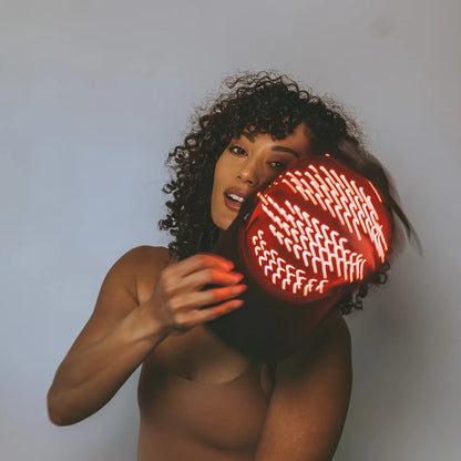 Red Light Hat – Repoussez les limites de la croissance capillaire